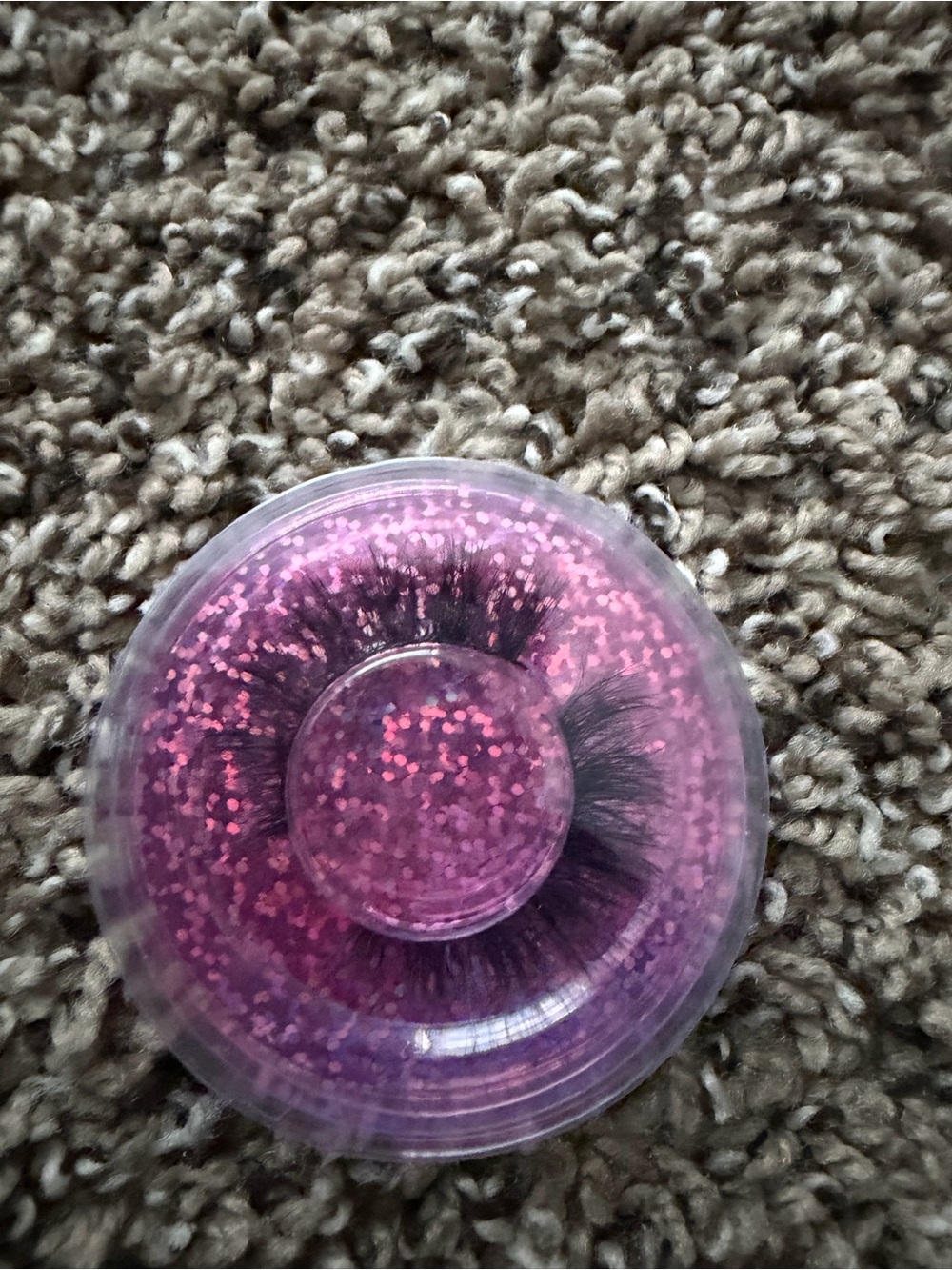 Pink Glitter Lash Case with Dramatic Black False Eyelashes